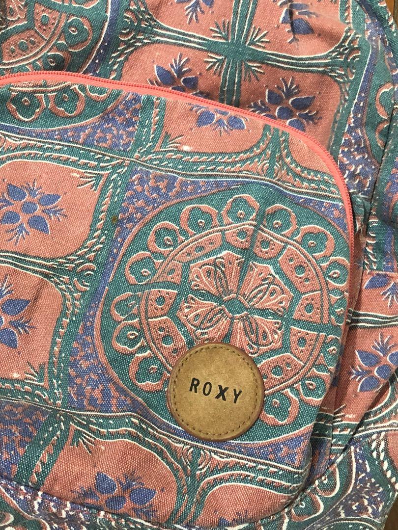 Roxy Backpack (Category: Backpacks) located in Manila. Submitted by gtwins (Listing ID 1066746412, Image 3). Description: Authentic Roxy Backpack No issues on the zipper Look closely at photos for design.