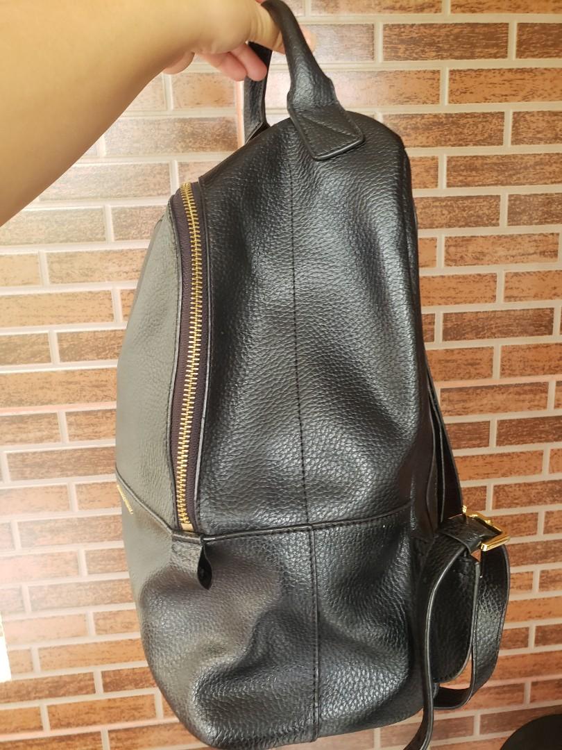 Samantha Thavasa Backpack, Luxury, Bags & Wallets on Carousell