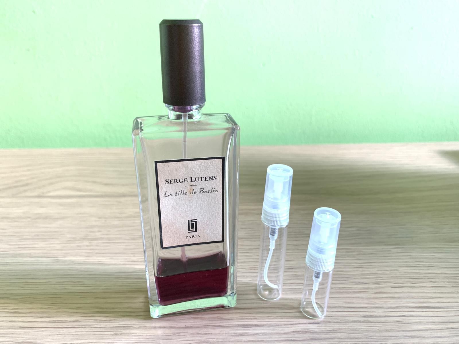 Serge lutens la fille de berlin sample best sale