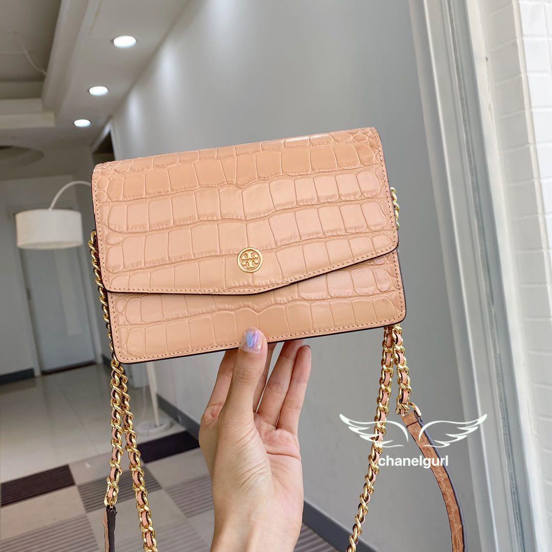 Small | Tory Burch Croc Robinson convertible bag pink, Women's Fashion,  Bags & Wallets, Purses & Pouches on Carousell