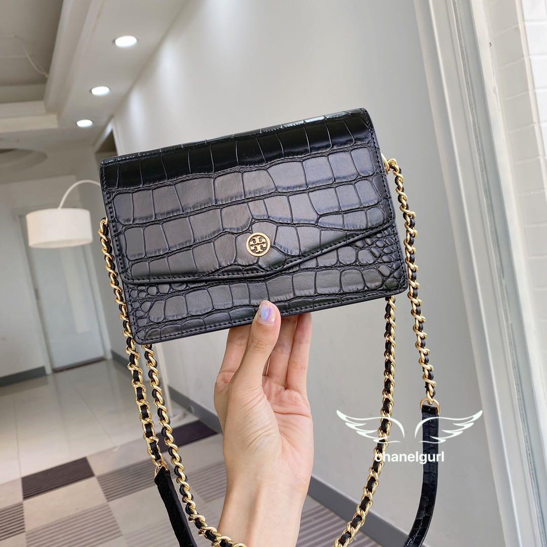 Small Size 😍 Tory Burch Robinson Croc Convertible Bag Black, Women's  Fashion, Bags & Wallets, Purses & Pouches on Carousell