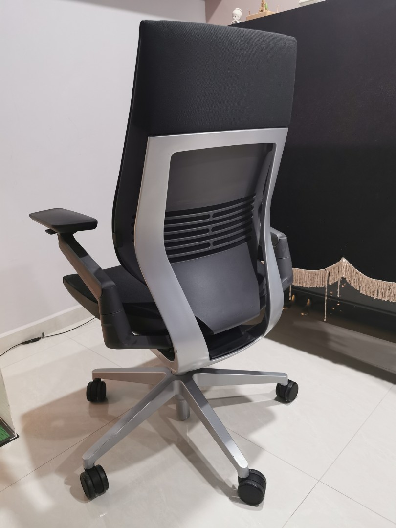 steelcase gesture max weight