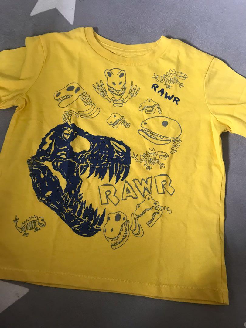Tshirt Bundle (Category: Babies & Kids Fashion) located in Las Pinas. Submitted by cadeefly (Listing ID 1066698249, Image 2). Description: *not overused *no flaws *size: 3-4 yrs old (still depends on you kids body built) RFS: Di na kasya sa anak ko 😊.