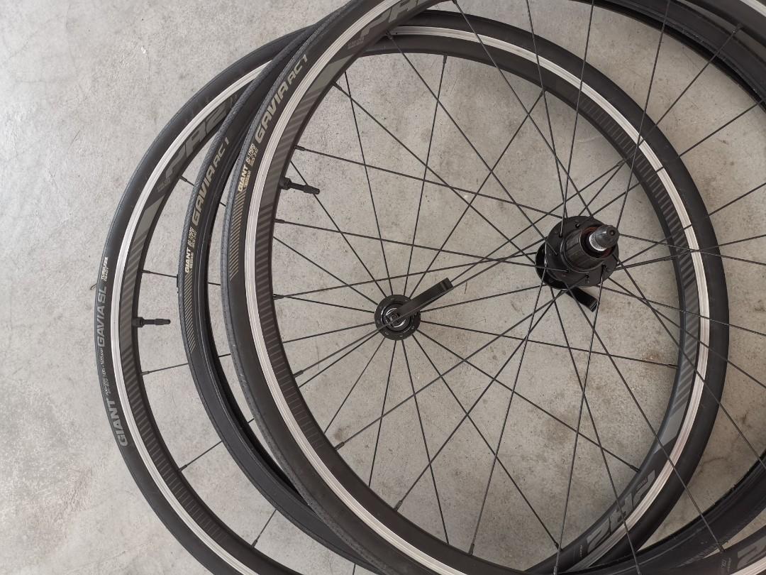 tubeless wheelset 700c