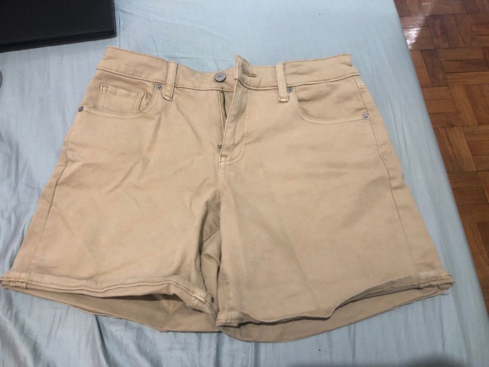 Uniqlo discount khaki shorts