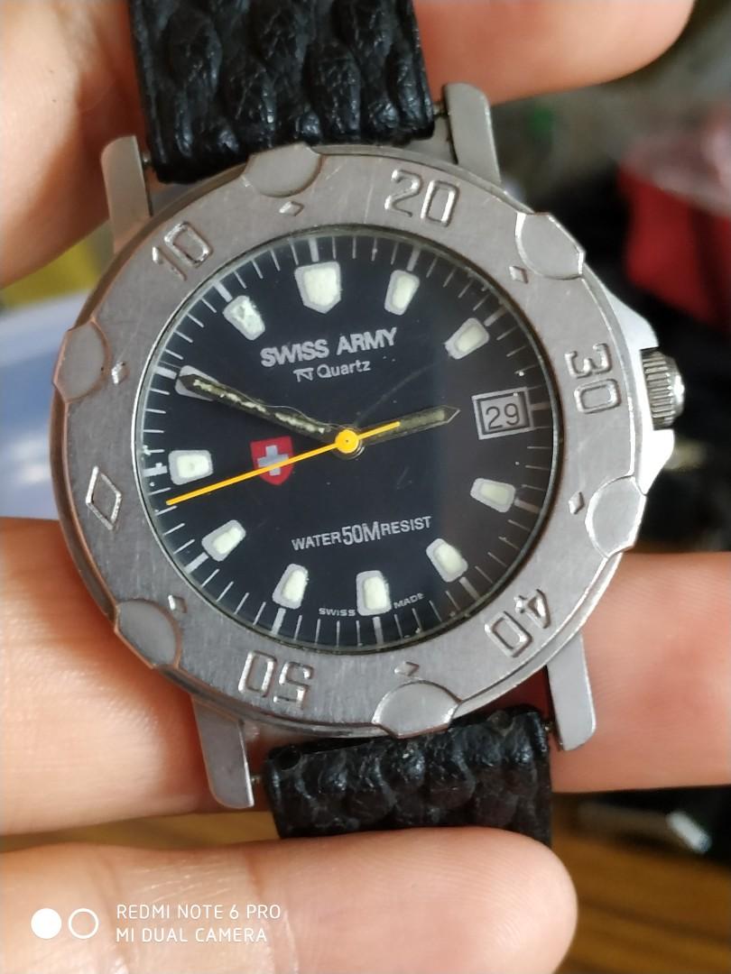 Vintage Swiss army gent watch Men s Fashion Watches