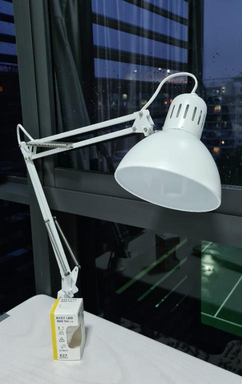 Tertial work lamp white outlet