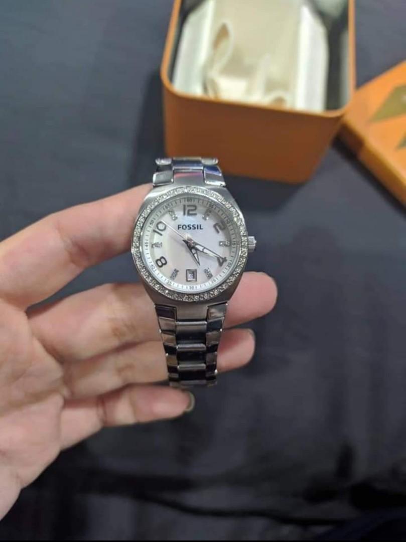 Fossil watch pearl face discount