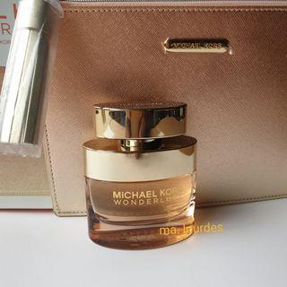 💯% ORIGINAL MK Wonderlust Eau de Parfum & Pouch Gift set🇺🇸 💯% ORIGINAL MK Wonderlust Eau de Parfum & Pouch Gift set🇺🇸