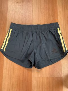 (Category: ) located in . Submitted by hello.bernadette (Listing ID 1068709378, Image 1). Description: .