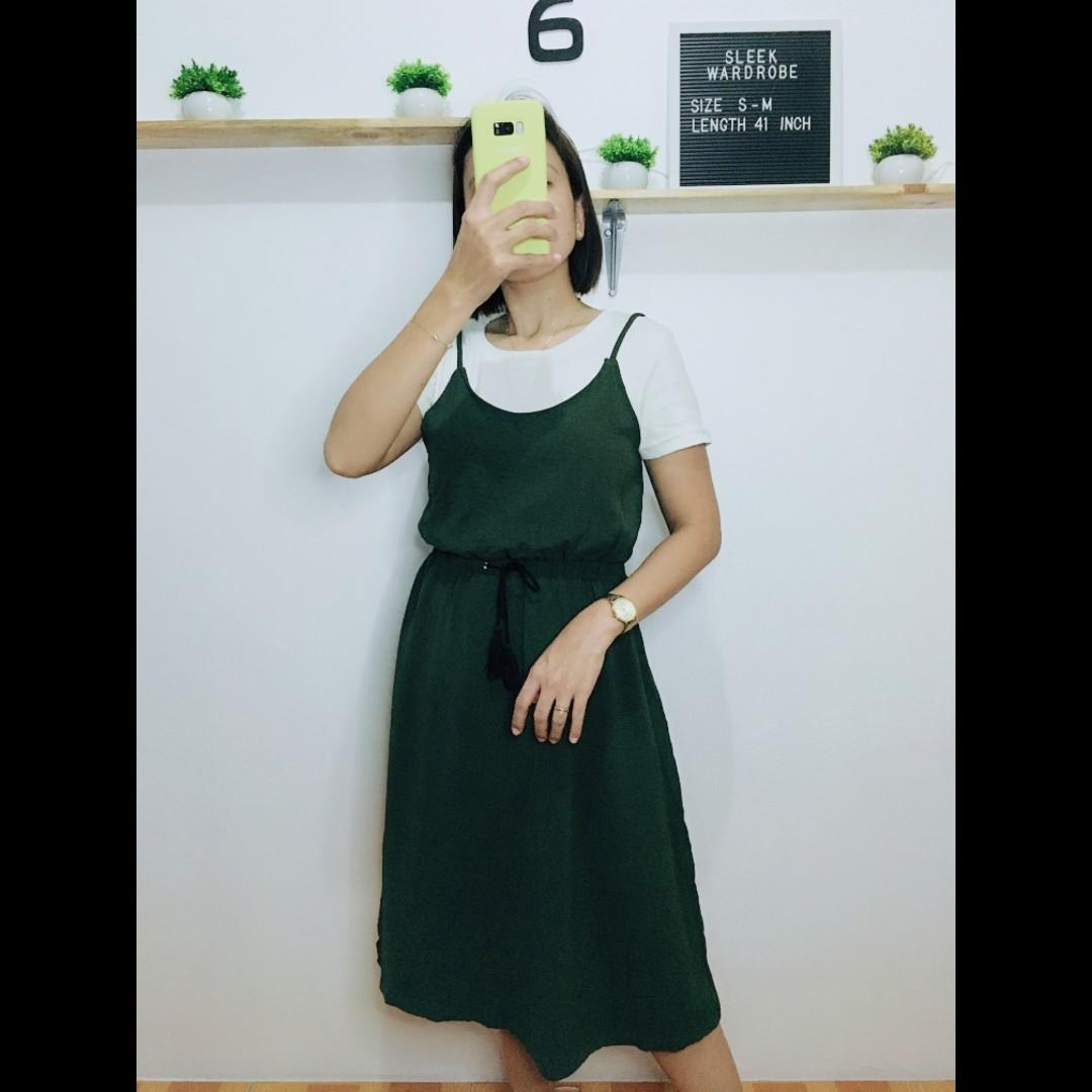 Army green jumper dress with inner shirt Women s Fashion Dresses Sets Dresses on Carousell