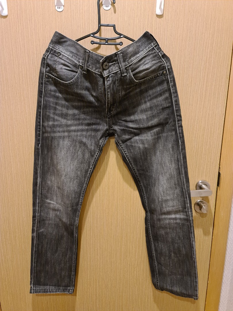 black levi's boyfriend jeans