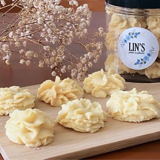 (Category: ) located in . Submitted by lins.petite.confiserie (Listing ID 1068647433, Image 1). Description: .