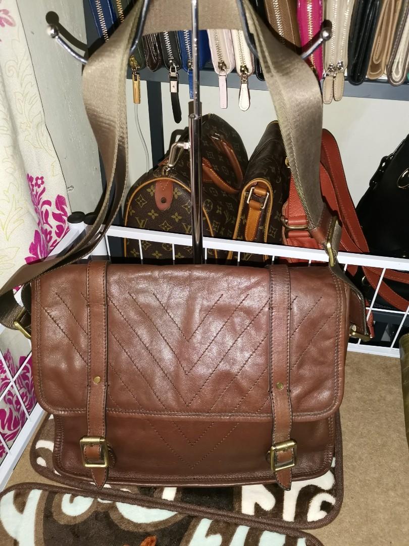 D G Messenger Bag