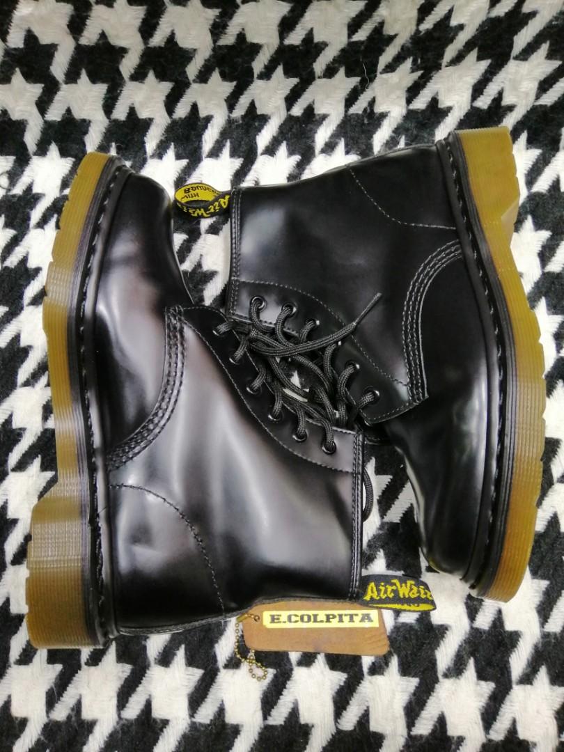 dr martens 10064