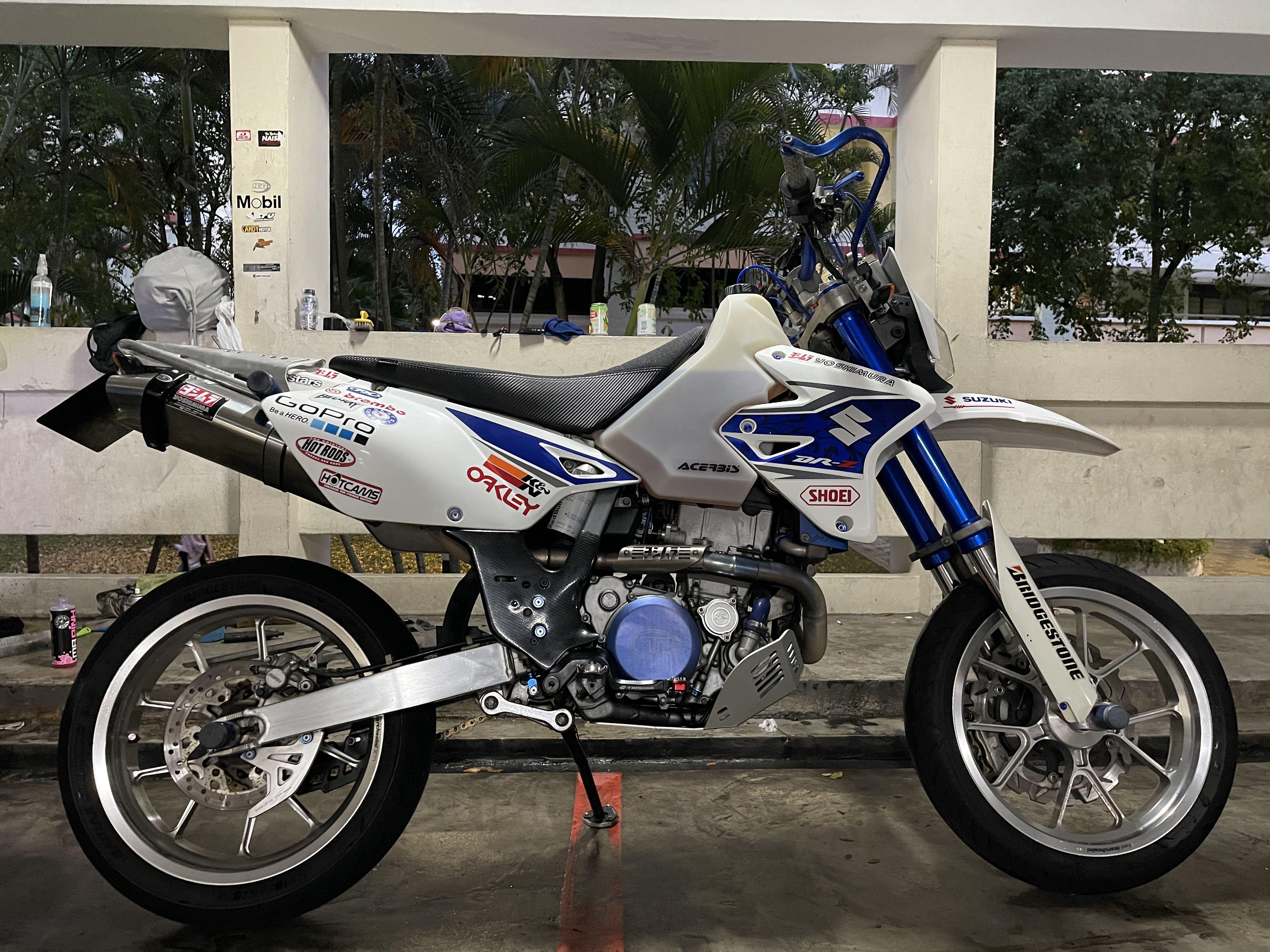 Drz 400sm stock tank for sale Motorcycles Motorcycle Accessories