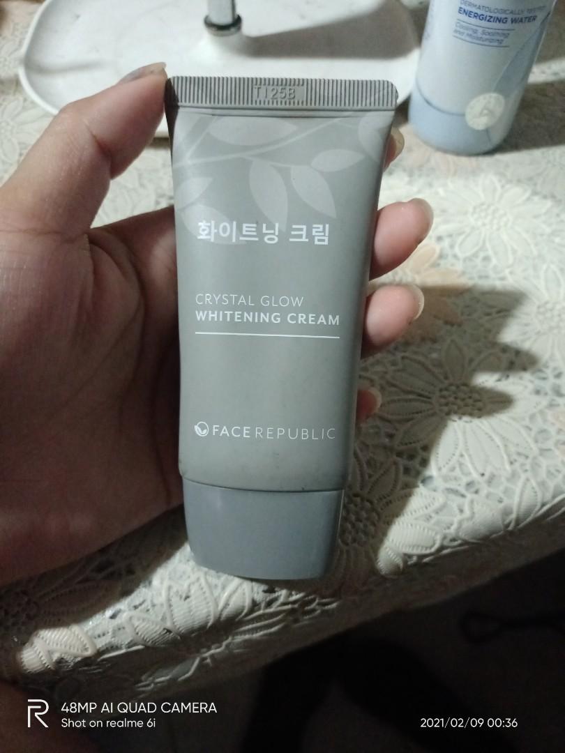 crystal glow moisturizer