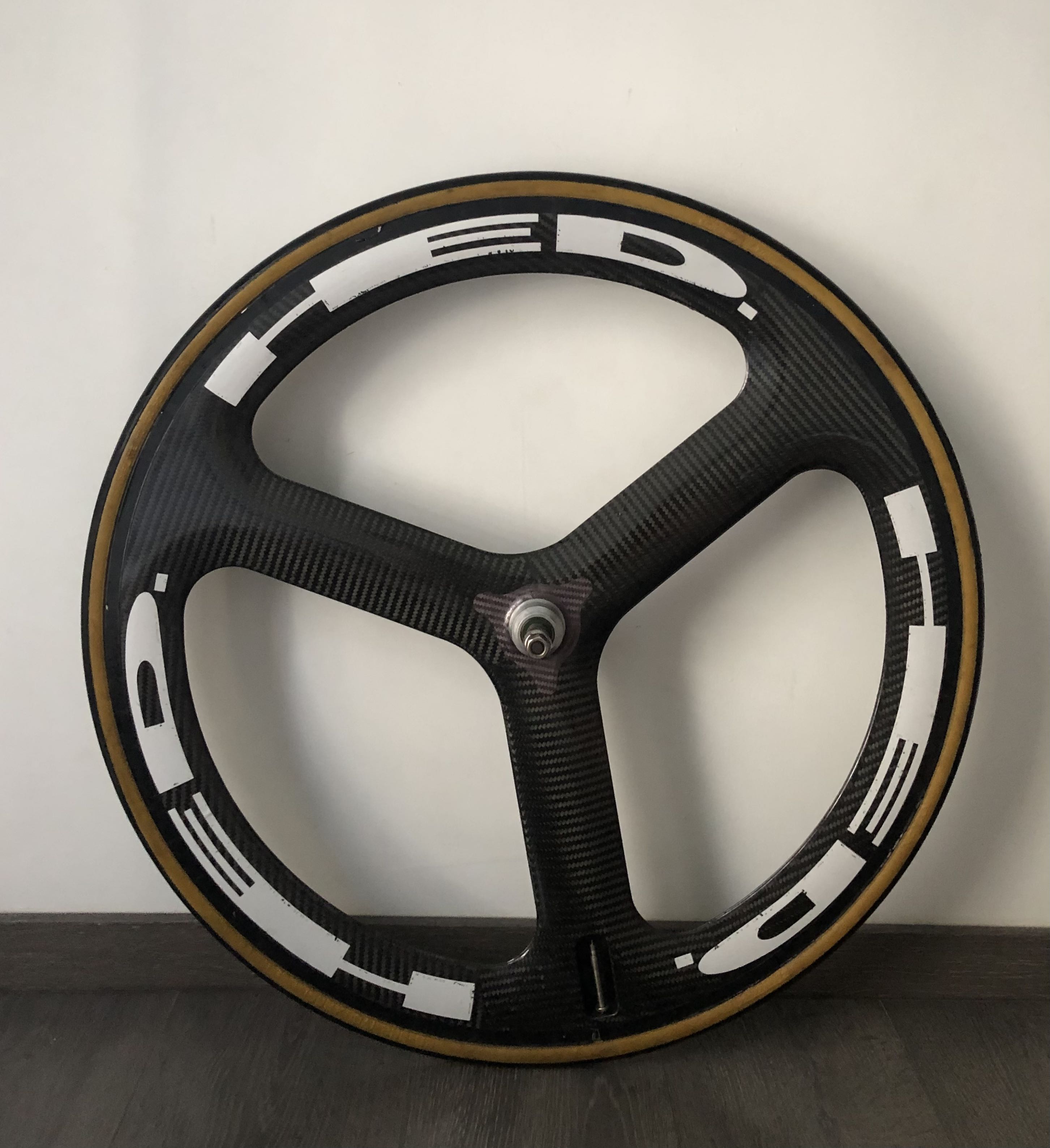 hed h3 track trispoke front Sports Equipment Bicycles Parts