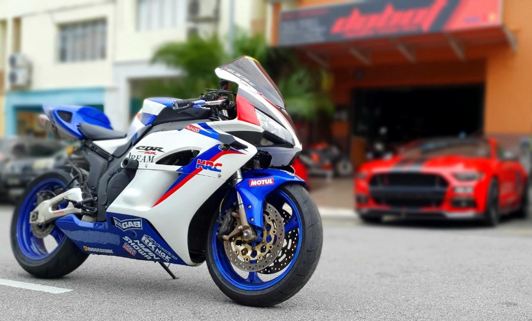 Honda CBR 1000RR FIREBLADE HRC cbr 1000 Motorbikes on Carousell