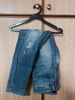 (Category: ) located in . Submitted by _husqvarna (Listing ID 1068700264, Image 1). Description: .
