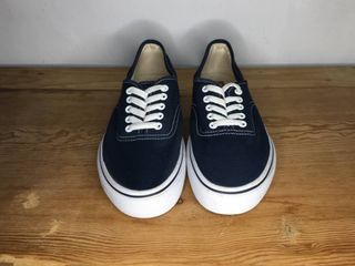 (Category: ) located in . Submitted by allsoles (Listing ID 1068808836, Image 1). Description: .
