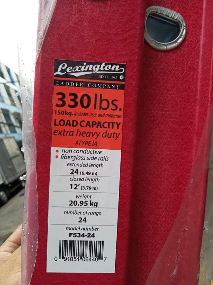 Lexington extension ladder (Category: Construction Tools & Equipment) located in Manila. Submitted by joeyroque09 (Listing ID 1068829558, Image 3). Description: 09177110098 Fiberglass aluminum extension ladder Size: 12ft-24ft Brand: Lexington Php18000.