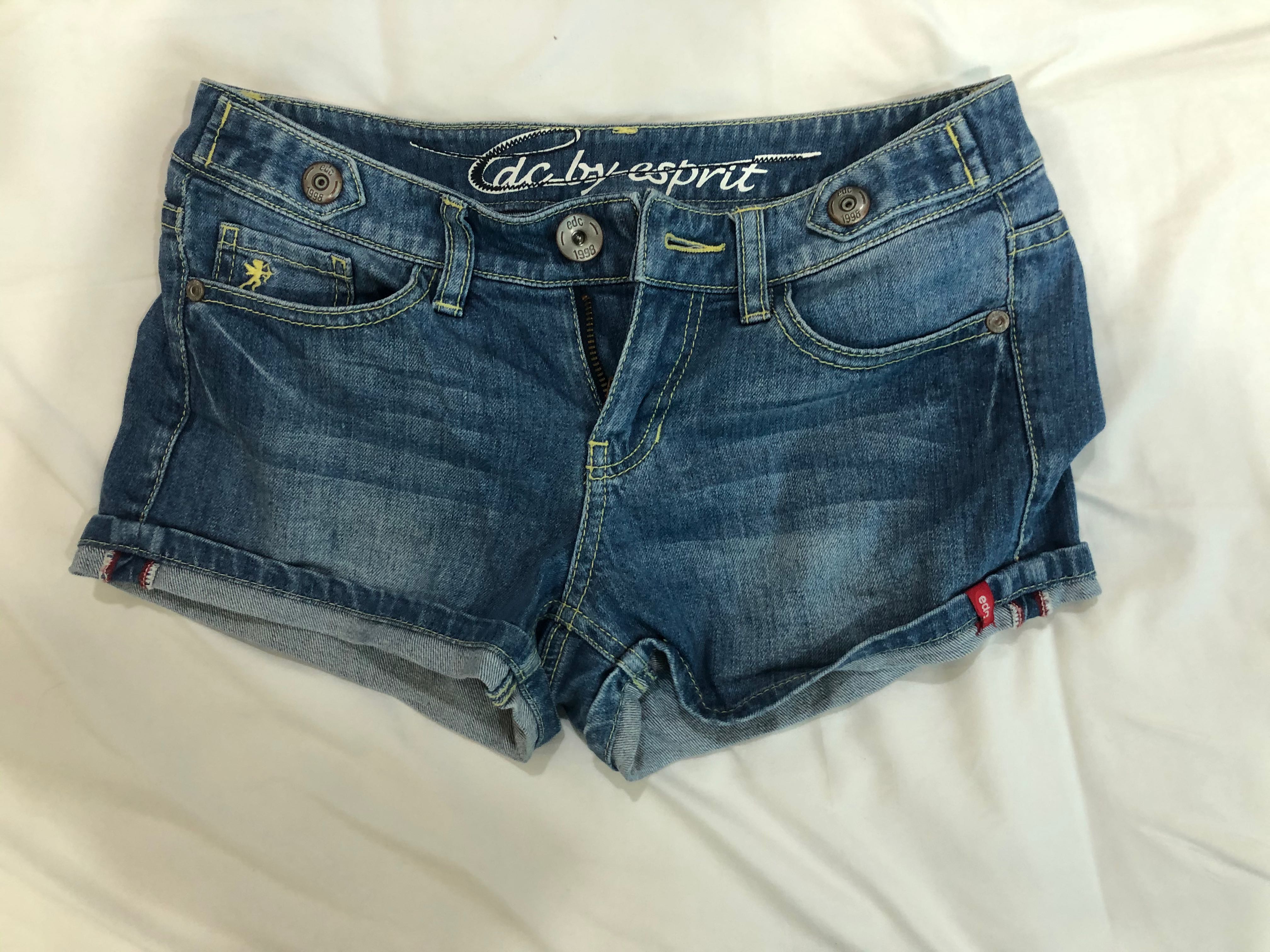 Low rise y2k shorts, Women's Fashion 