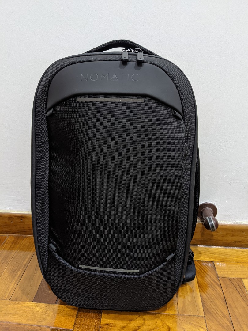 Nomatic Navigator Backpack 15L, Men's Fashion, Bags, Backpacks on Carousell