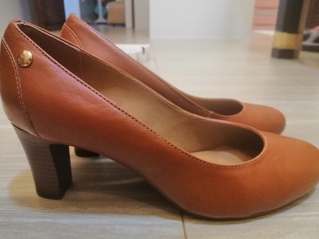 Hush cheap puppies maggie