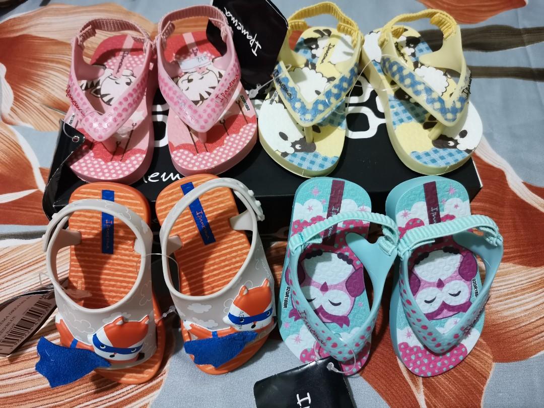 ORIGINAL IPANEMA BABY SLIPPERS Babies Kids Babies Kids Fashion on Carousell