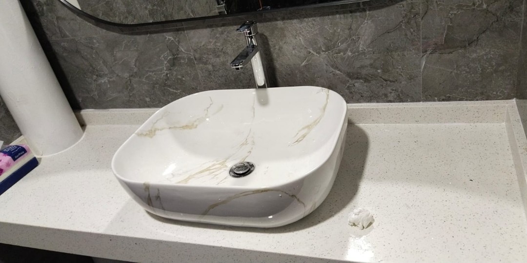 (Category: ) located in . Submitted by ak.contractor (Listing ID 1068832174, Image 1). Description: .