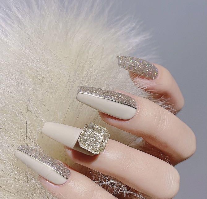 Press on Nails Customize CNY DIY Nail Tip Nail Art Cat Eye Marble Gradient Cute 2021 Manicure Pedicure Hand Foot Gel Extension Gel polish Gelish Gems Charm Beauty Crystal Glitters Rhinestone Tools Chrome Mermaid Powder Gold Silver (Category: Hands & Nails) located in Singapore. Submitted by keylessworld2 (Listing ID 1067803419, Image 2). Description: Customize Press on Nails From $15 depend on design Send photo for quote Self Collect @Tiong Bahru