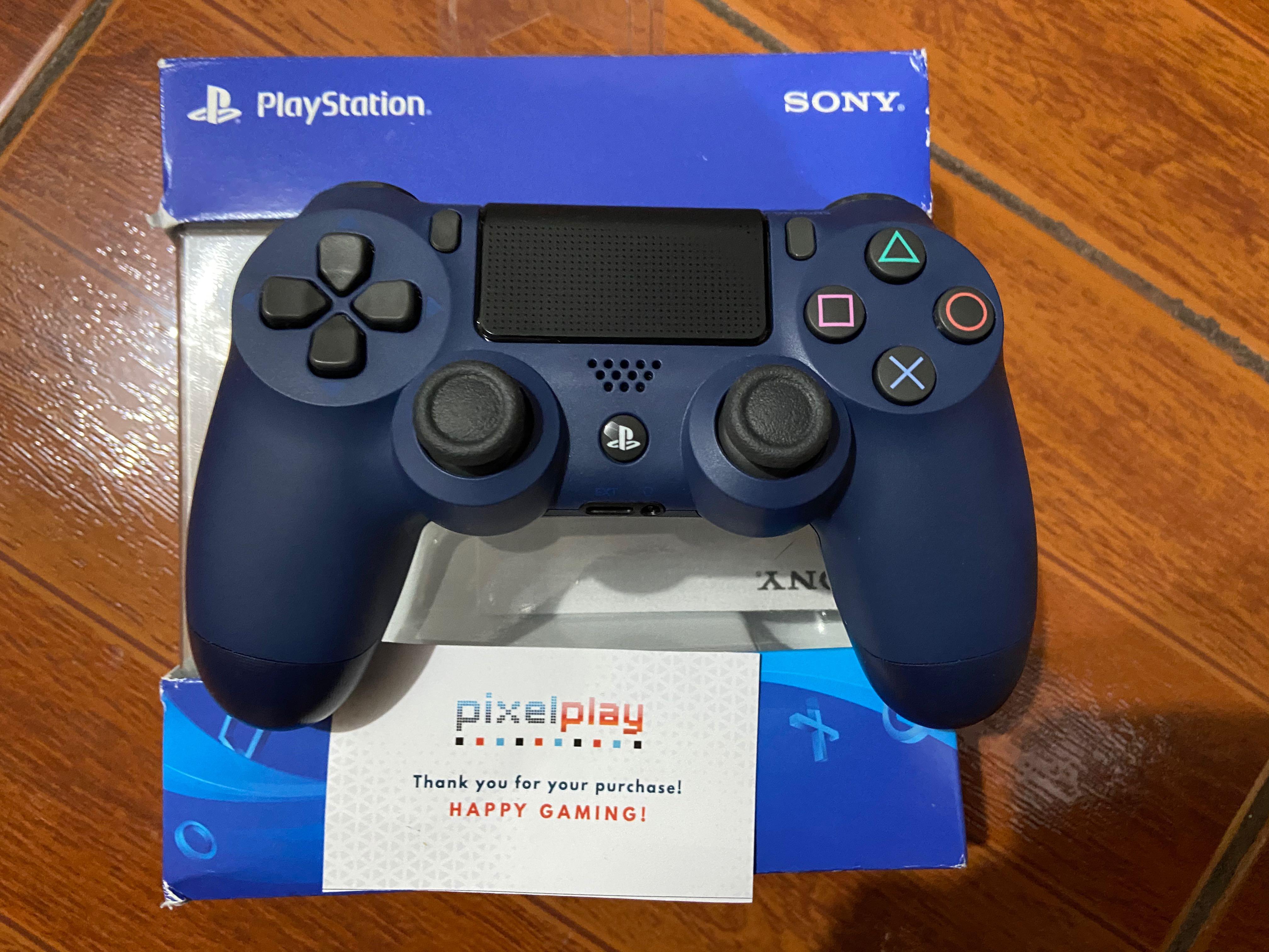 PS4 Dual Shock 2 - Midnight Blue (Category: Controllers) located in Santa Rosa. Submitted by tinyamaki (Listing ID 1068683347, Image 1). Description: Only used 3x. Bought last January as second controller. RFS: Need funds to pay hospital bills.