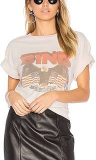 (Category: ) located in . Submitted by mywardrobeclearout (Listing ID 1068665831, Image 1). Description: .
