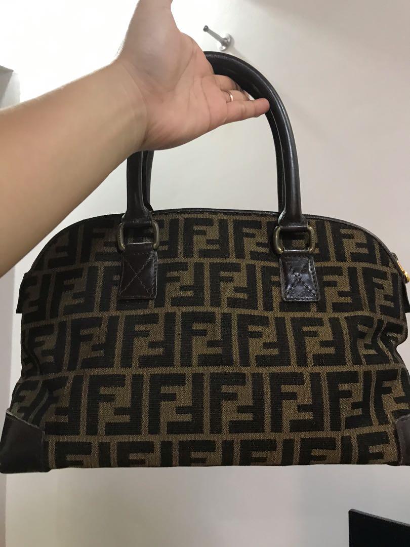Fendi alma bag clearance