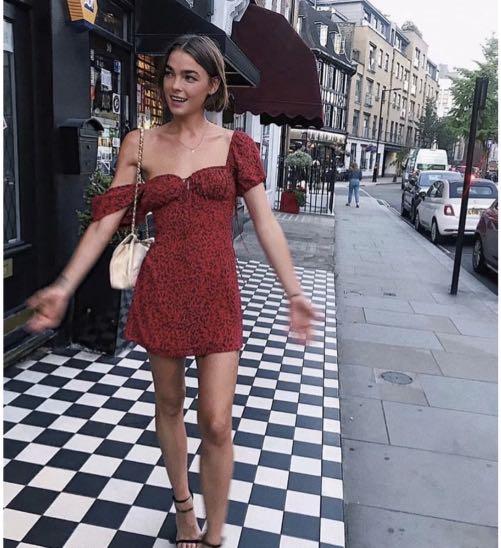 Milkmaid dress red Clearance