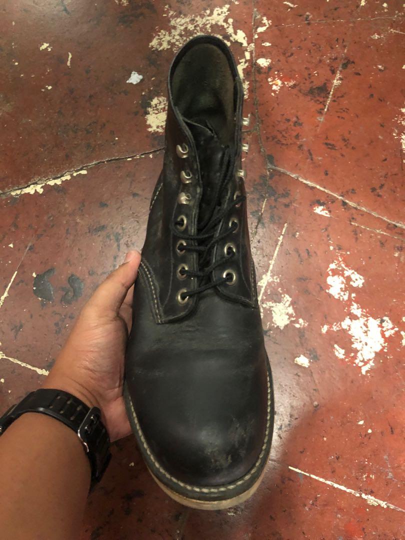 Red Wing 8165 Classic Round Toe(8.5D US), Men's Fashion, Footwear 