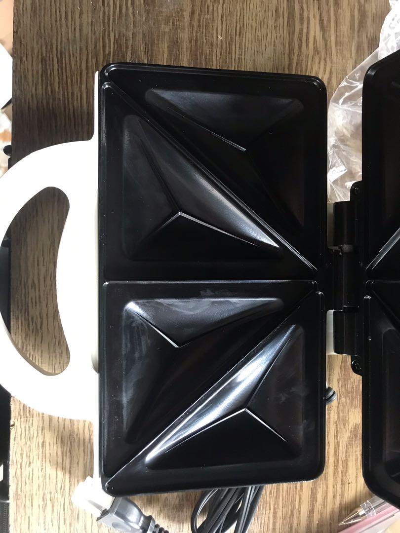 sandwich maker (Category: Breadmakers) located in San Pedro. Submitted by joanofarc1013 (Listing ID 1068724394, Image 3). Description: .