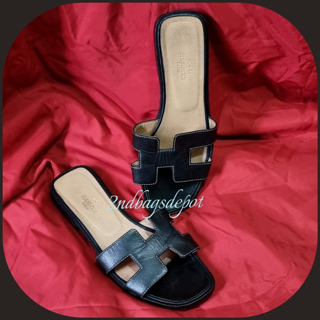 hermes black slides
