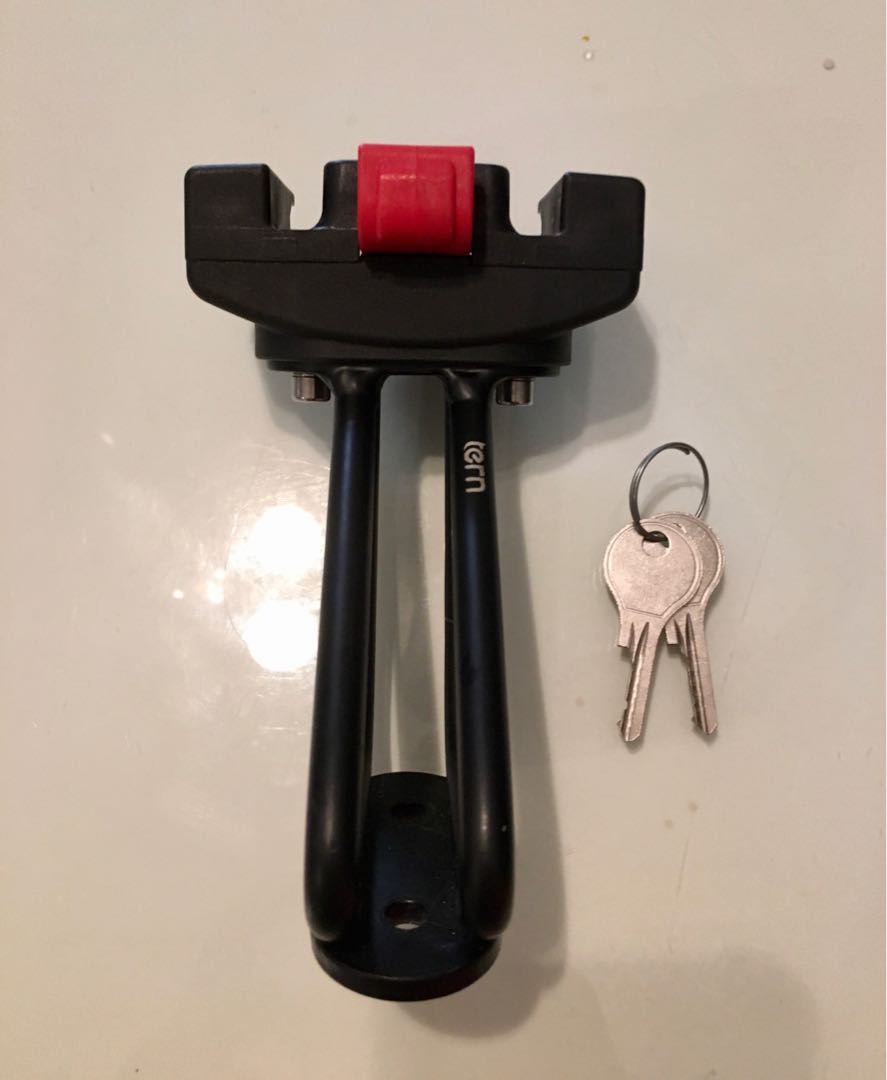 Tern Luggage Truss (lock and load), Sports Equipment, Bicycles & Parts