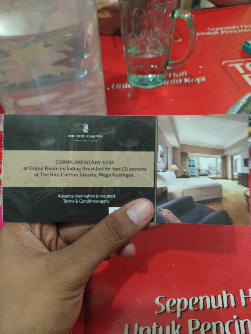 Voucher Ritz Carlton Grand Room King, Tiket & Voucher, Kartu Hadiah