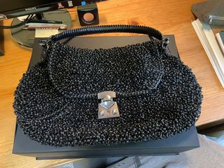 （分類：）位於 。 由 nttb17 提交（商品編號 1068894388，圖片 1）。簡介： 。