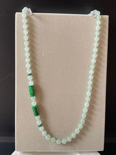 翡翠頸錬 冰種頸珠配冰黑花青片及花青筒珠配成頸錬🙂 64223364622210110