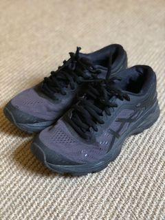 ASICS Gel Kayano