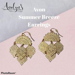 AVON Summer Breeze Earrings Beige