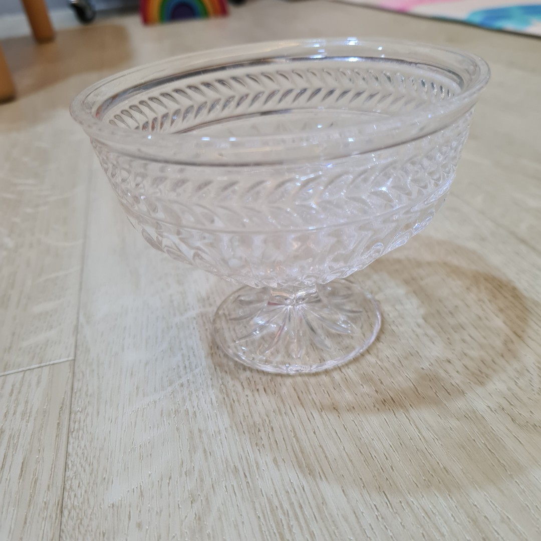 Glassware for home, malay wedding or door gifts, Furniture & Home