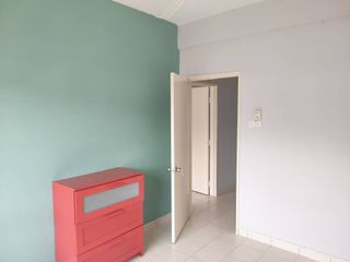 (Category: ) located in . Submitted by nfarahnazri (Listing ID 1068837449, Image 1). Description: .