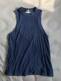 (Category: ) located in . Submitted by claires.secondhand (Listing ID 1068945934, Image 1). Description: .