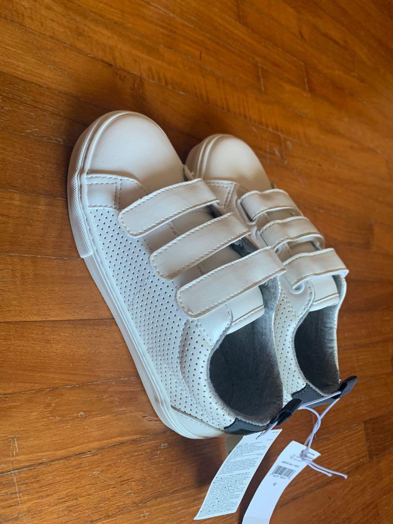Gap kids boys shoes top