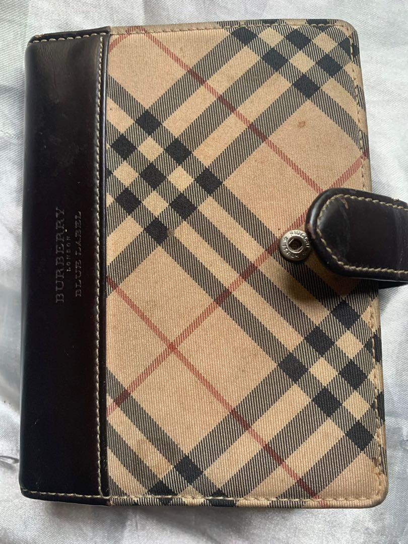 Burberry blue label agenda (Category: Other Accessories) located in Quezon City. Submitted by cupcake06 (Listing ID 1068862945, Image 2). Description: .